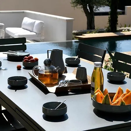 Villa Les Loges En Provence 360